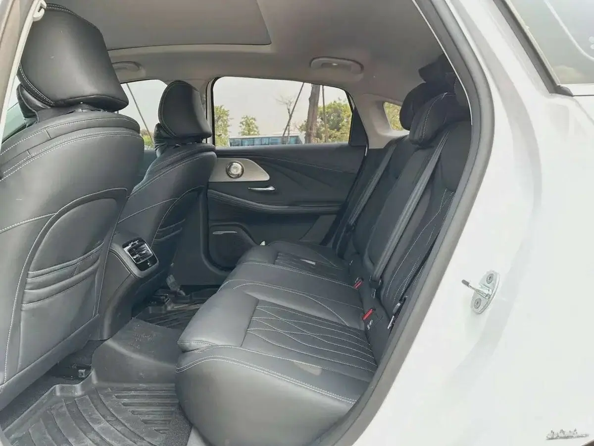 Аренда Cherry Arrizo 8