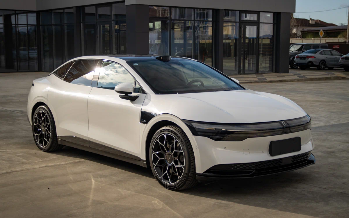 Zeekr 007 аренда